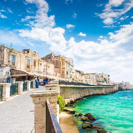 Al Blu Ortigia Apartments Сиракузы Экстерьер фото